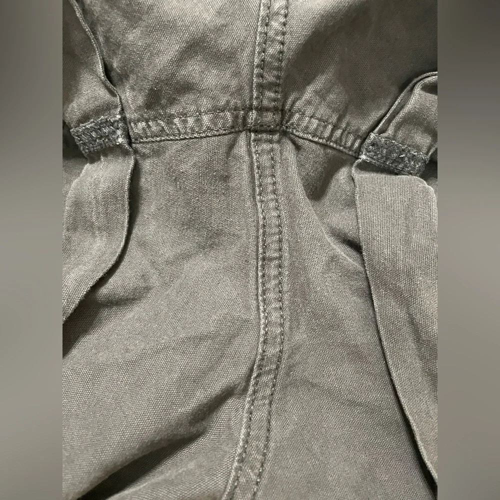 3X Universal Threads Elastic High Rise Shorts - Picture 5 of 8